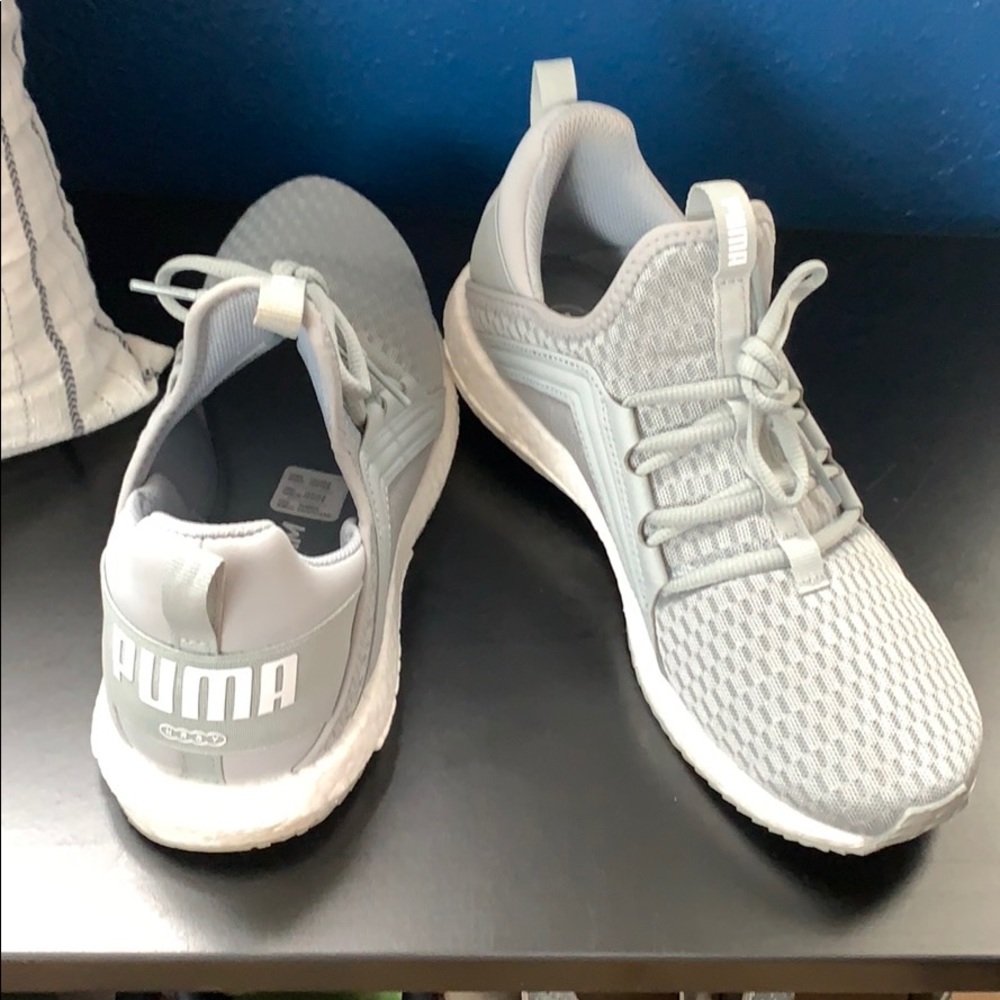 Puma soft foam sneakers